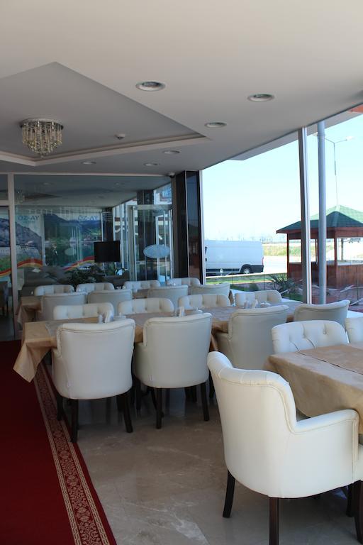Oz-Ay Hotel Surmene Ngoại thất bức ảnh